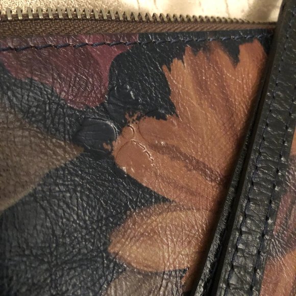 Leather Wristlet in a Peruvian Painting Floral Pattern (by Patricia Nash) - Picture 3 of 9